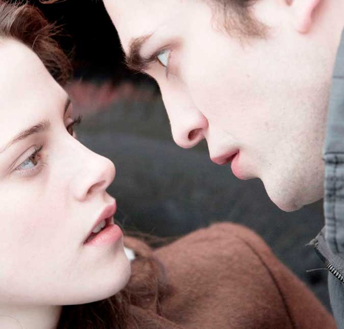 Robert Pattinson fala sobre um possível retorno da saga <i>Crepúsculo</i>: <i>- Poderia ser divertido</i>