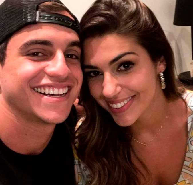 Após fim do <i>BBB 17</i>, Vivian se reencontra com Manoel e posta foto: <i>Essa vai para todos os #MaVi</i>, confira!