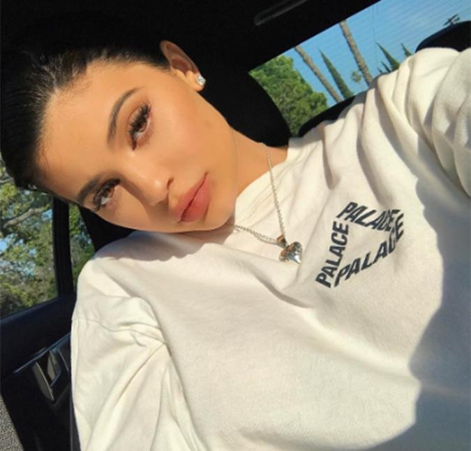 Kylie Jenner se encontra com ex, Tyga, e chega com novo <i>affair</i> no <i>Coachella</i>, saiba tudo!