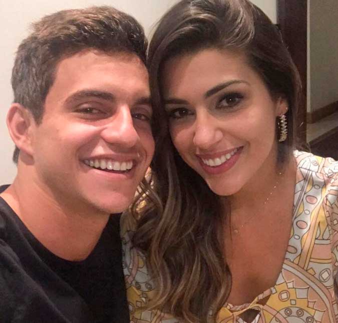 Vivian e Manoel curtem jantar romântico e <i>miss</i> desconversa sobre a primeira noite de amor, entenda!