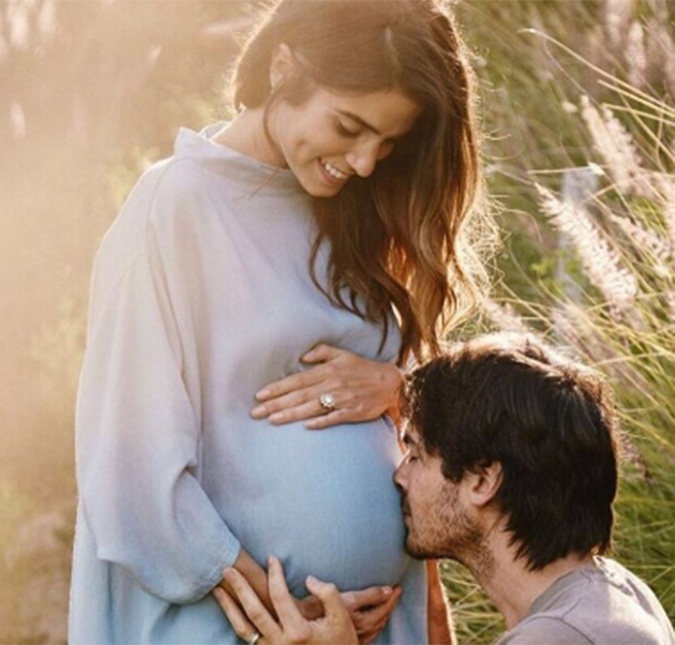 Após rumores, Ian Somerhalder anuncia a gravidez da esposa Nikki Reed com foto do barrigão da atriz, vem ver!