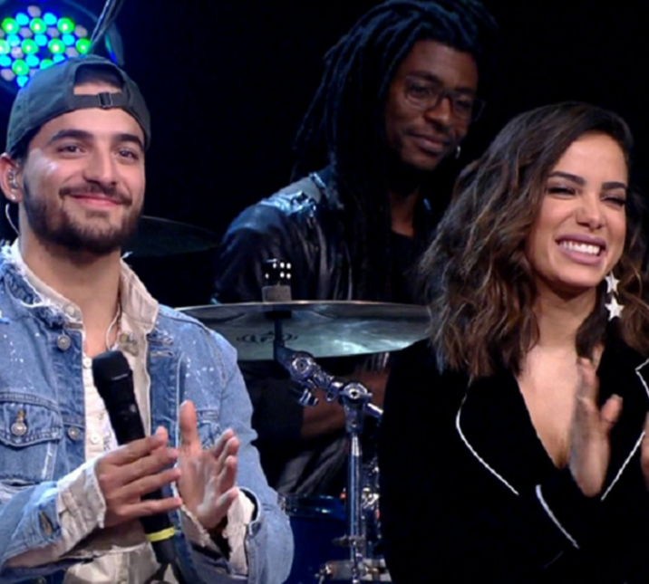 Maluma nega namoro com Anitta e brinca: <i>Eu bem que queria, mas ela não quer</i>