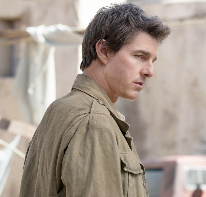 Tom Cruise encara cenas de <i>A Múmia</i> sem a ajuda de dublês, confira o vídeo dos bastidores!