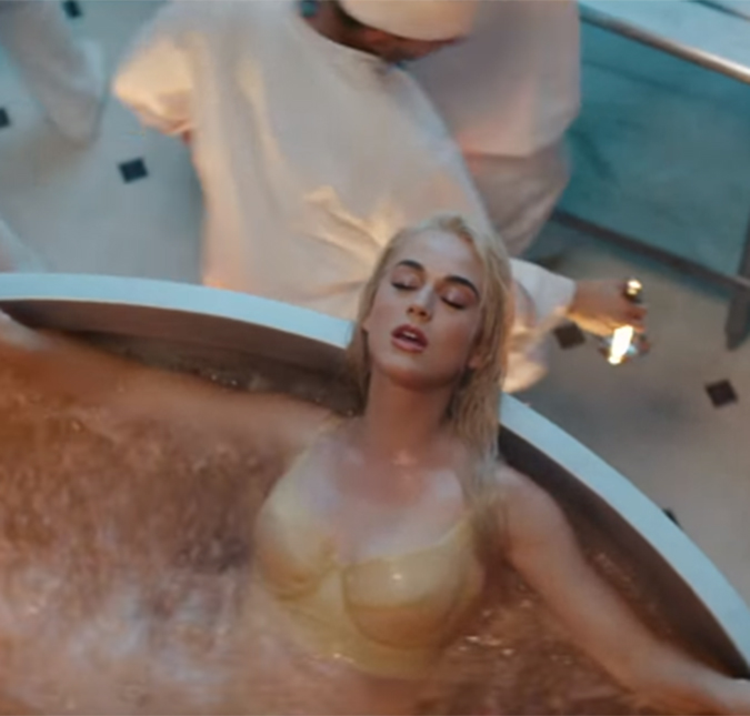 Katy Perry vira jantar no clipe de <i>Bon Appétit</i>. Assista!