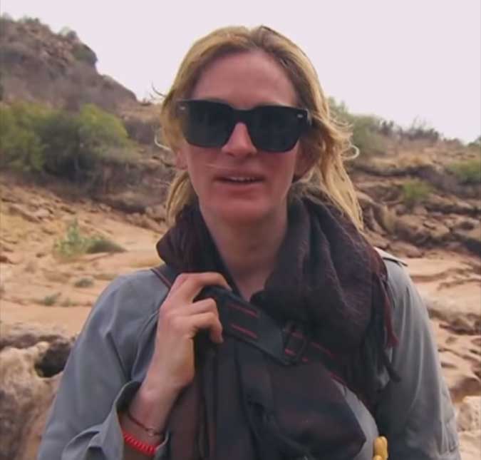 Julia Roberts atravessa rio com crocodilos para levar vacinas à crianças do Quênia, entenda!