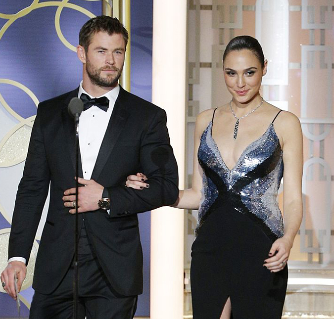 Gal Gadot, a Mulher Maravilha, e Chris Hemsworth, o Thor, brincam sobre qual super-herói ganharia uma briga, saiba mais!