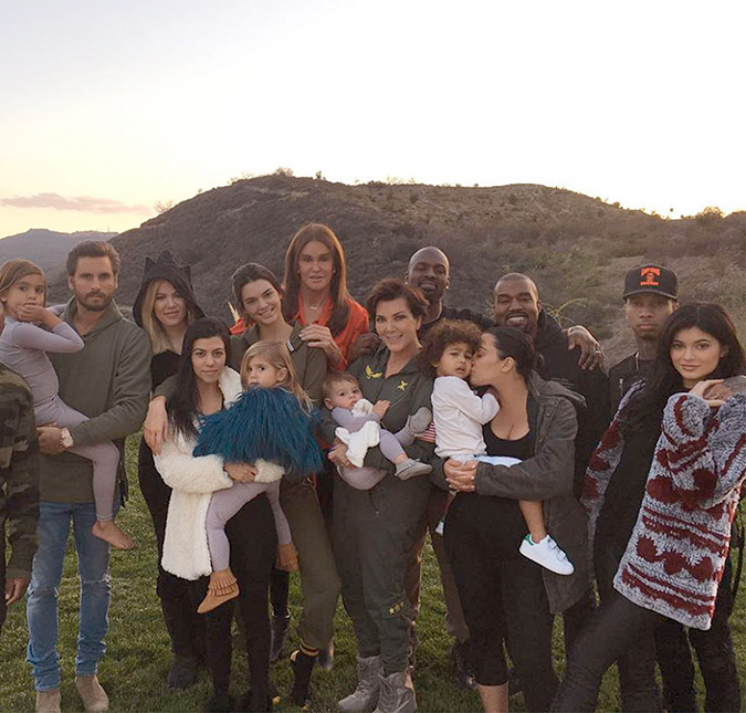 Kris Jenner teme que seus seis netos cresçam em um ambiente de <i>bullying</i>: <I>- Eles não têm muita escolha</I>
