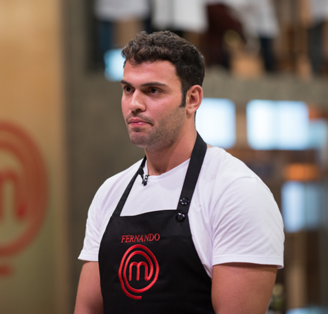 Com pedra no rim, Henrique Fogaça desfalca <i>MasterChef Brasil</i> e Paola e Jacquin decidem eliminar Fernando