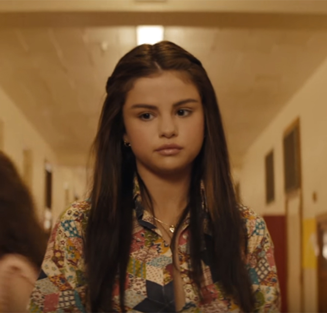 Selena Gomez interpreta quatro personagens diferentes no clipe de <i>Bad Liar</i>, assista!