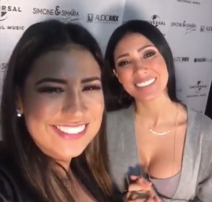 Após receber alta temporária, Eliana se emociona com recado de Simone e Simaria