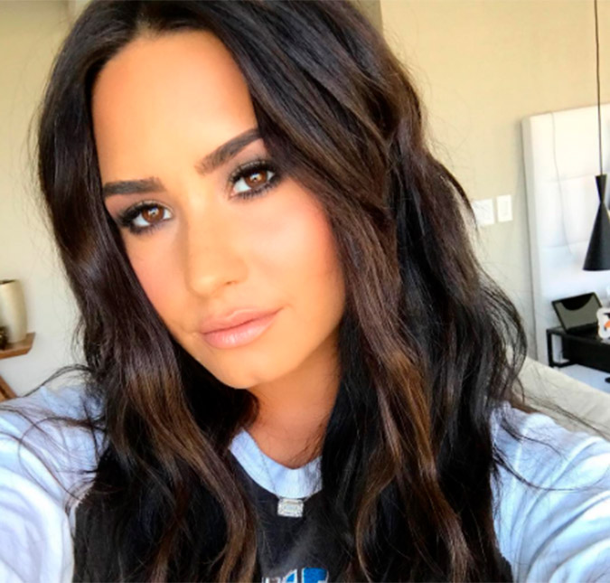 Demi Lovato fala sobre o início da carreira: <I>- Eu não começaria tão nova se pudesse fazer tudo de novo</I>