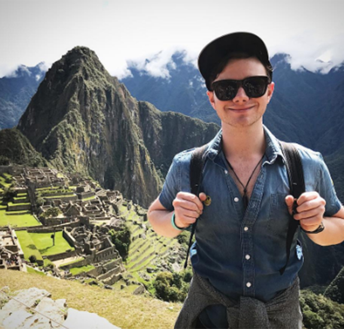 Chris Colfer, de <i>Glee</i>, foi visitado por alienígena na infância, entenda!