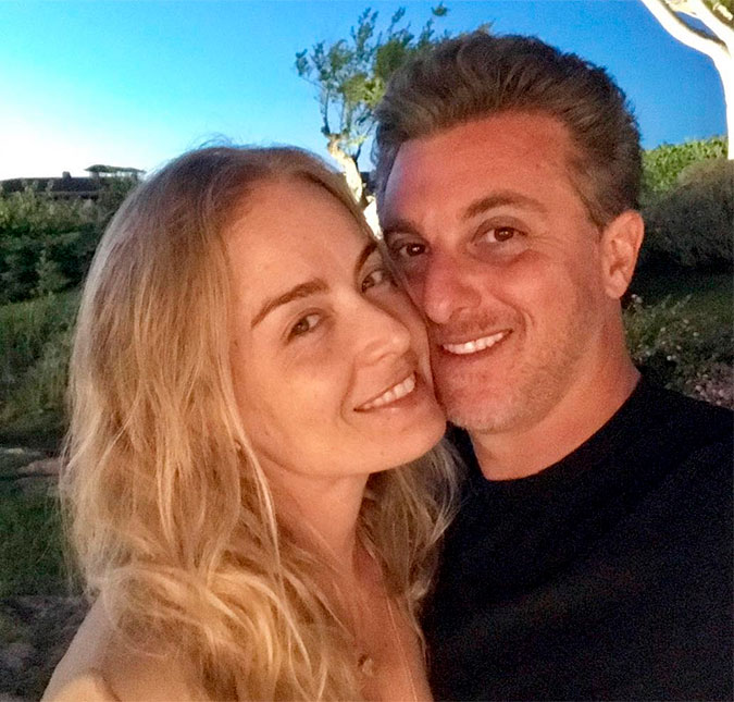 Luciano Huck brinca com Angélica e ela perde a paciência: <i>Desgraçado!</i>