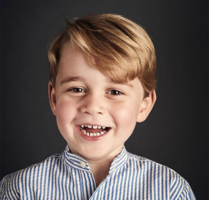Para celebrar o aniversário de Príncipe George, novo retrato oficial dele é divulgado, confira!
