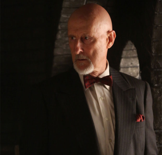 James Cromwell, ator de <i>American Horror Story</i>, é preso em manifestação à favor das orcas