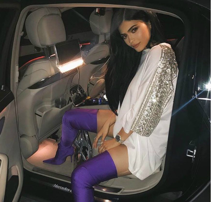 Polêmica: Kylie Jenner é acusada de plágio por logo de <i>Life of Kylie</i>, entenda!