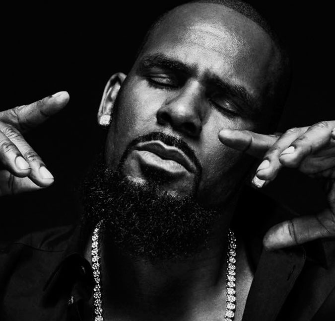 Cantor R. Kelly nega rumores de cancelamento de <i>shows</i> após polêmica
