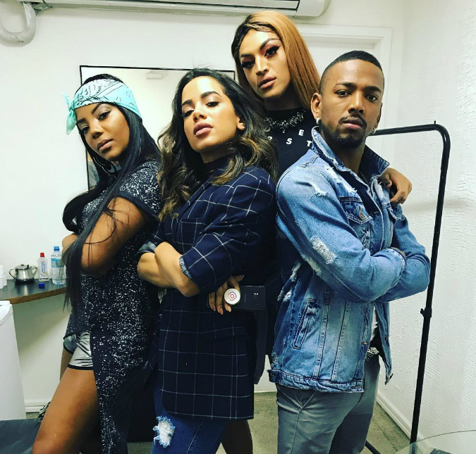 Anitta, Ludmilla, Pabllo Vittar e Nego do Borel posam juntos e fãs vão à loucura!