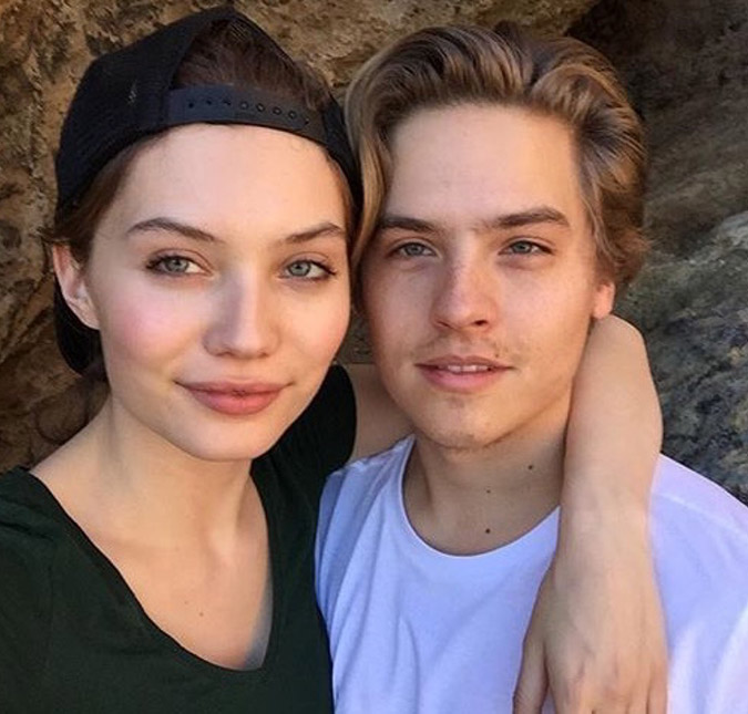 Dylan Sprouse dá a entender que traiu ex-namorada, Dayna Frazer