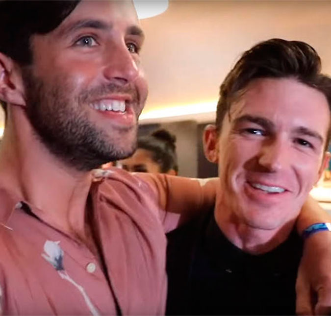 Astros de <i>Drake e Josh</i> fazem piada sobre polêmica do casamento, assista ao vídeo!