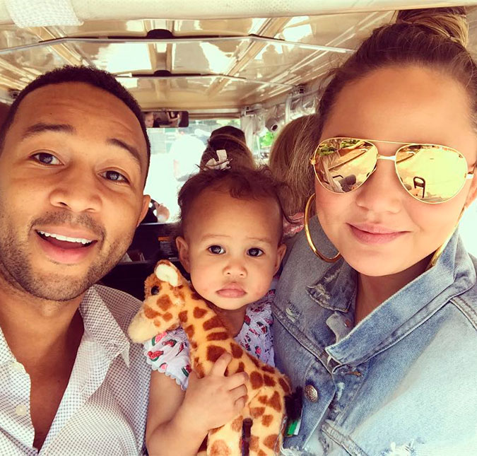 John Legend conta por que optou pela fertilização <i>in vitro</i>, saiba tudo!