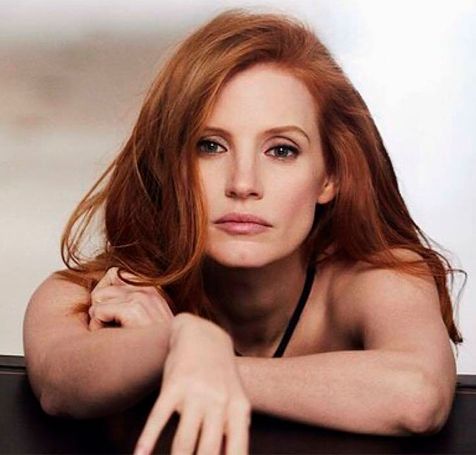 Jessica Chastain faz vídeo emotivo após discussão com seguidor: <i>- Eu ouço vocês!</i>