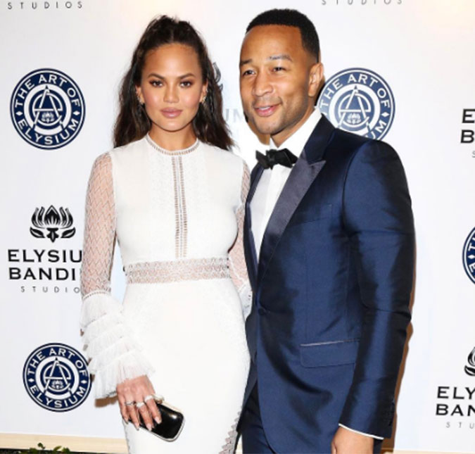 John Legend já tentou terminar uma vez com Chrissy Teigen, mas ela não deixou!