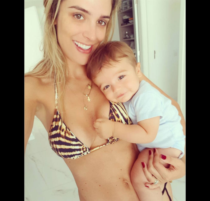 Rafa Brites posa toda abraçadinha com Rocco, veja a foto!