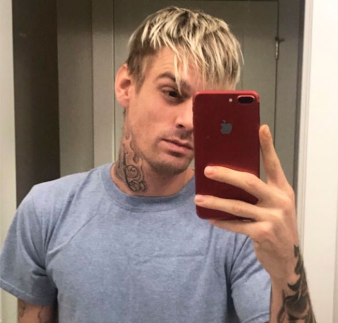 Aaron Carter volta a se internar em clínica de reabilitação