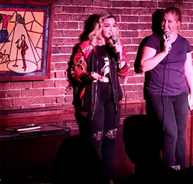 Madonna faz sua estreia em <i>stand up</i> ao lado de Amy Schumer!
