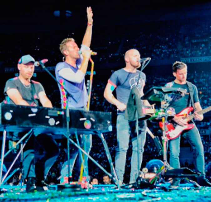 Coldplay cancela <i>show</i> em Houston depois da passagem do furacão Harvey