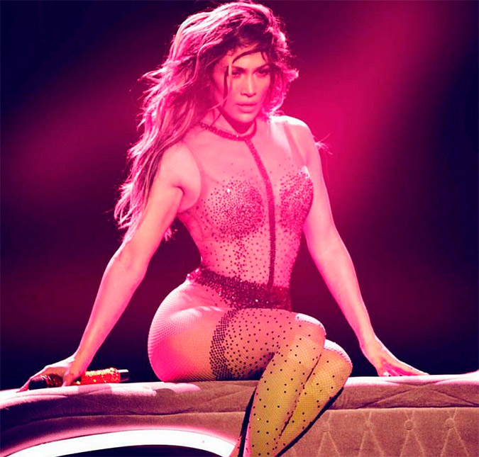 Jennifer Lopez adia <i>shows</i> em Las Vegas após atentado
