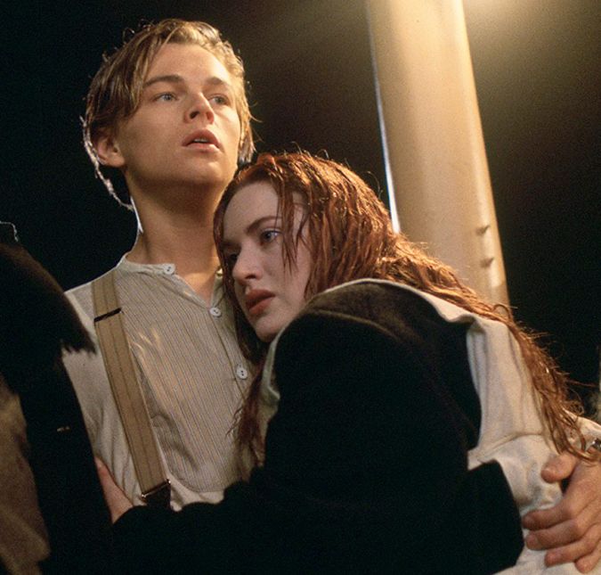 Ainda sobre Titanic, Kate contou que se lembra com carinho do filme até hoje, até pelo fato de ter conhecido DiCaprio: - Eu ganhei uma das maiores amizades da minha vida, que é o Leo. Nós nos conhecemos de uma maneira muito única, penso eu, por causa da experiência que ambos tivemos nesse filme e cuidamos um do outro. A entrevista foi para o site Entertainment Weekly.