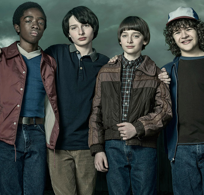 Atores de <I>Stranger Things</I> dão dicas de como sobreviver no Mundo Invertido, confira!