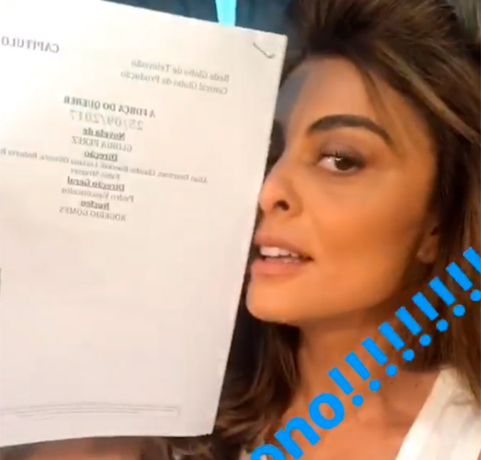 Juliana Paes recebe roteiro do último capítulo de <I>A Força do Querer</I>, mas faz mistério!