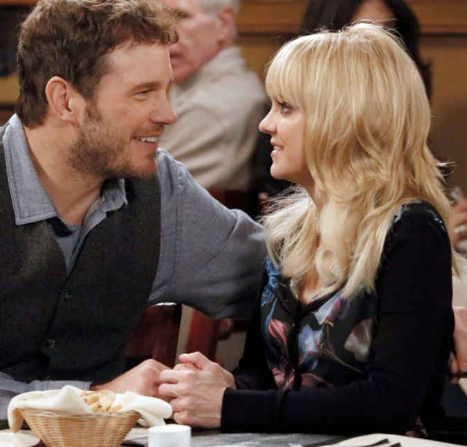 Anna Faris diz que o ex-marido, Chris Pratt, ainda a mata de rir!