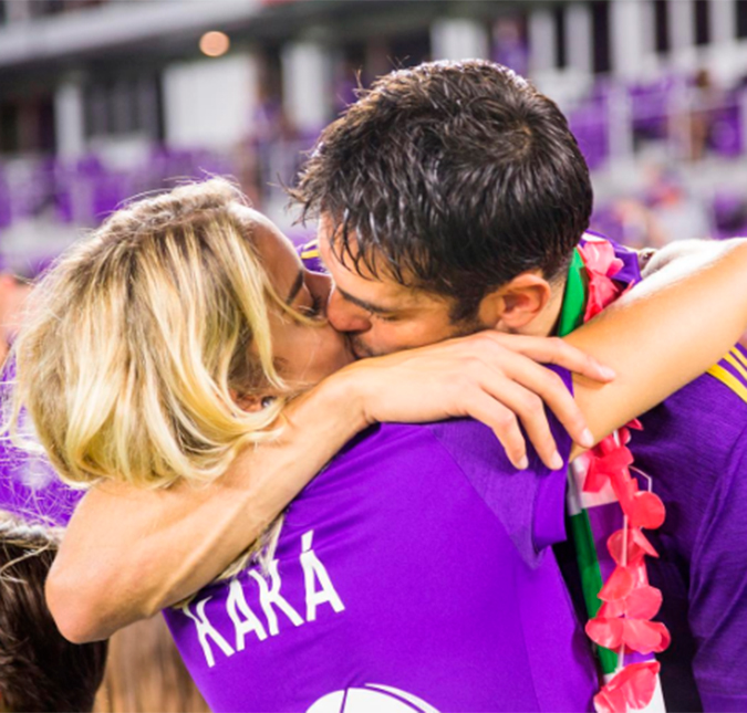 Kaká pede a namorada, Carol Dias, em casamento, saiba mais