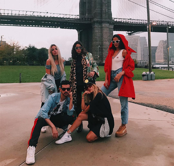 Manu Gavassi viaja a Nova York com Bruna Marquezine: <i>Musinhas se atraem</i>