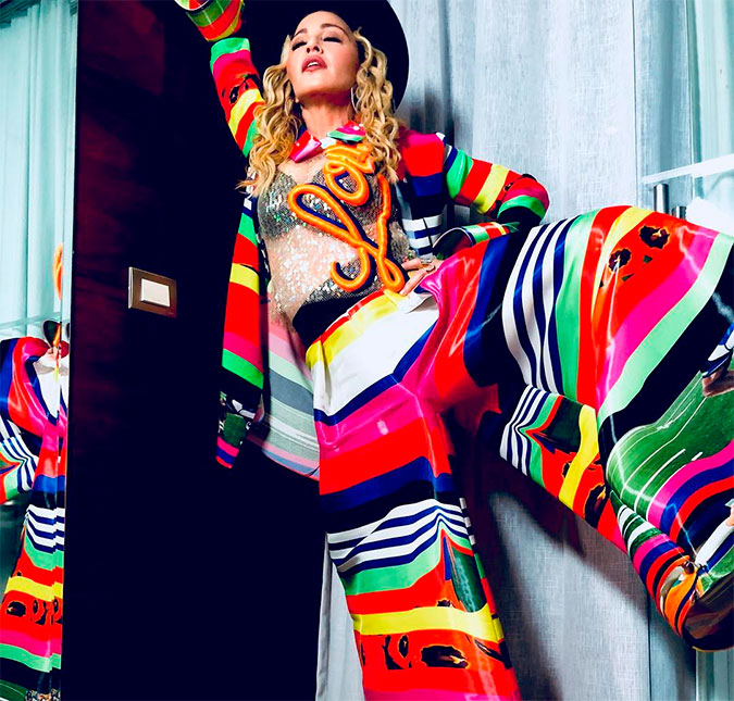 Madonna flerta com <I>barman</i> em festa de casamento no Rio de Janeiro, diz colunista