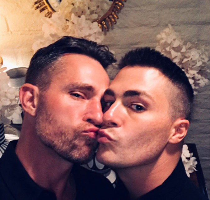 Colton Haynes, de <i>Teen Wolf</i>, e Jeff Leatham se casam e Kris Jenner oficializa a união