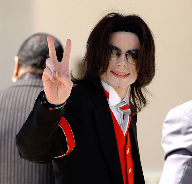 Michael Jackson é o artista que mais fatura após a morte pelo quinto ano consecutivo