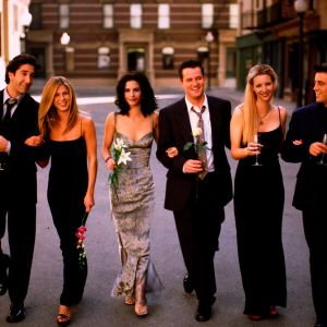 Após interpretar casal em seriado, atores de “Friends”estariam namorando na  vida real