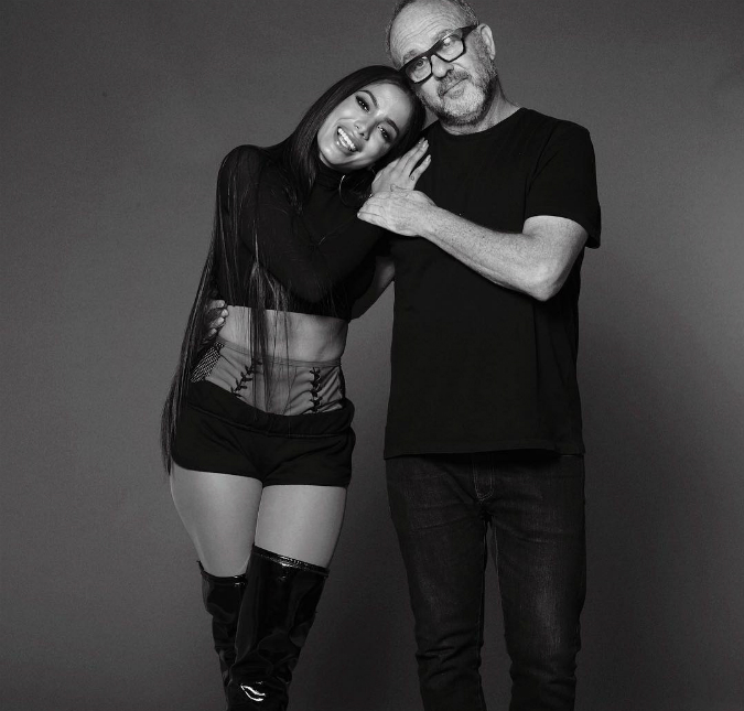 Estrela de nova campanha, Anitta afirma que fãs tem o poder de mudar a carreira de um artista, confira!