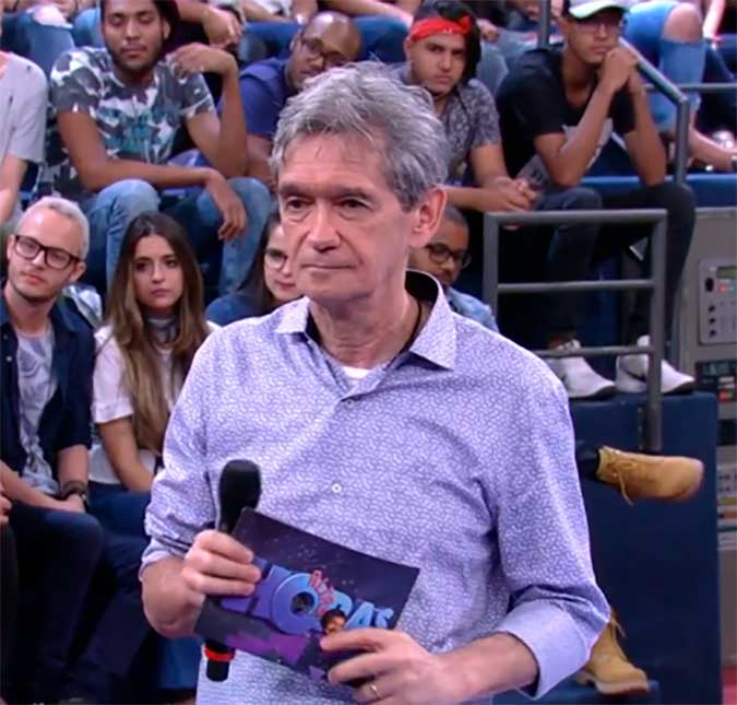 Serginho Groisman dá pito em jovem da plateia após pergunta sobre sexo no <i>Altas Horas</i>