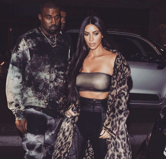 Kim Kardashian e Kanye West têm pouco contato com barriga de aluguel, diz <i>site</i>