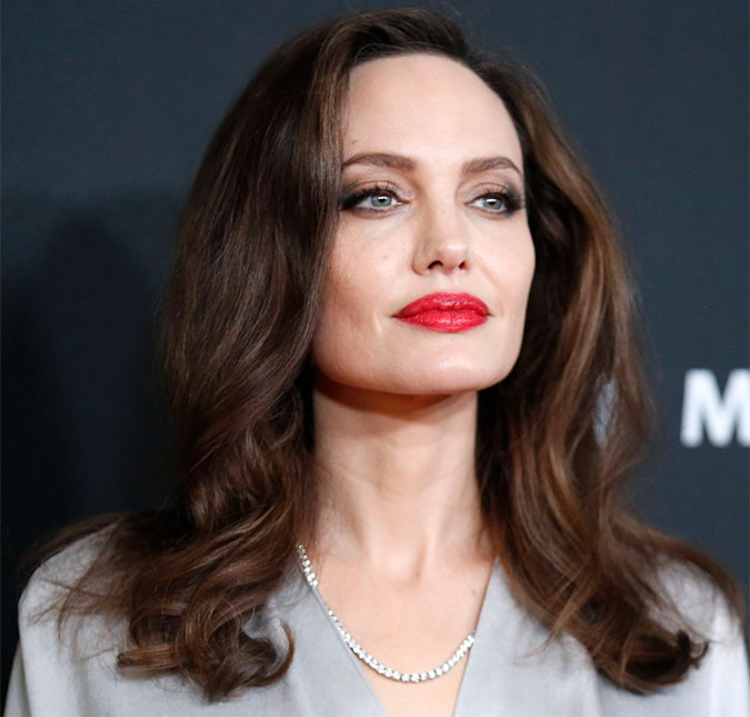 Mau comportamento dos filhos pode estar ameaçando a saúde de Angelina Jolie!
