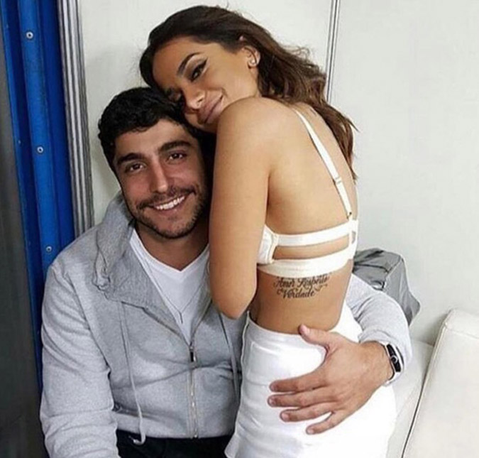 Anitta se casa com o empresário Thiago Magalhães, diz jornal