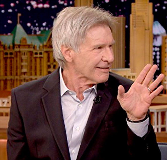 Harrison Ford ajuda a socorrer mulher em acidente de carro!