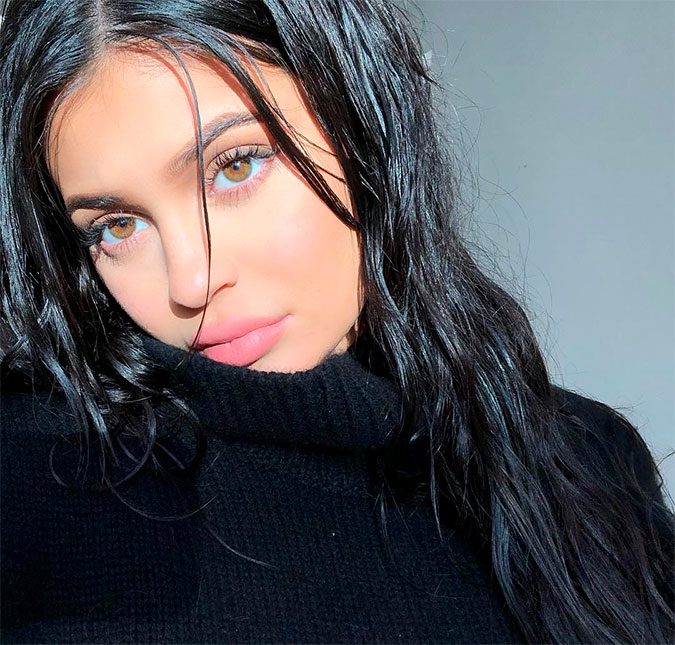 Kylie Jenner pode ter revelado o sexo de seu bebê de uma forma bem sutil, vem ver!