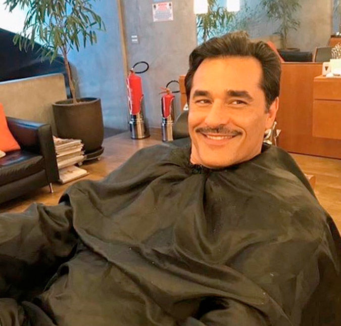 Luciano Szafir adota bigode para campanha em prol do <I>Novembro Azul</I>